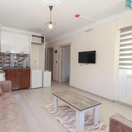 Paradise Ξενοδοχείο με διαμερίσματα *