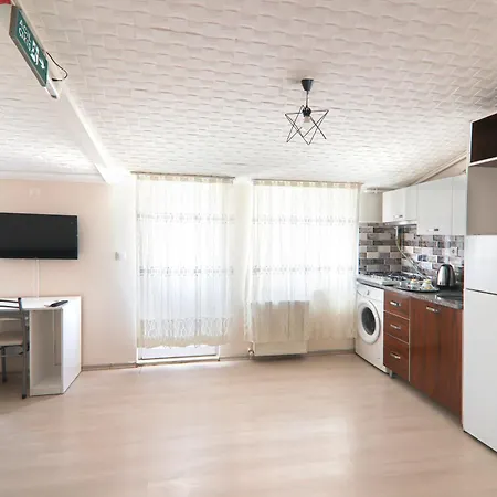 Ξενοδοχείο με διαμερίσματα Paradise Nilufer